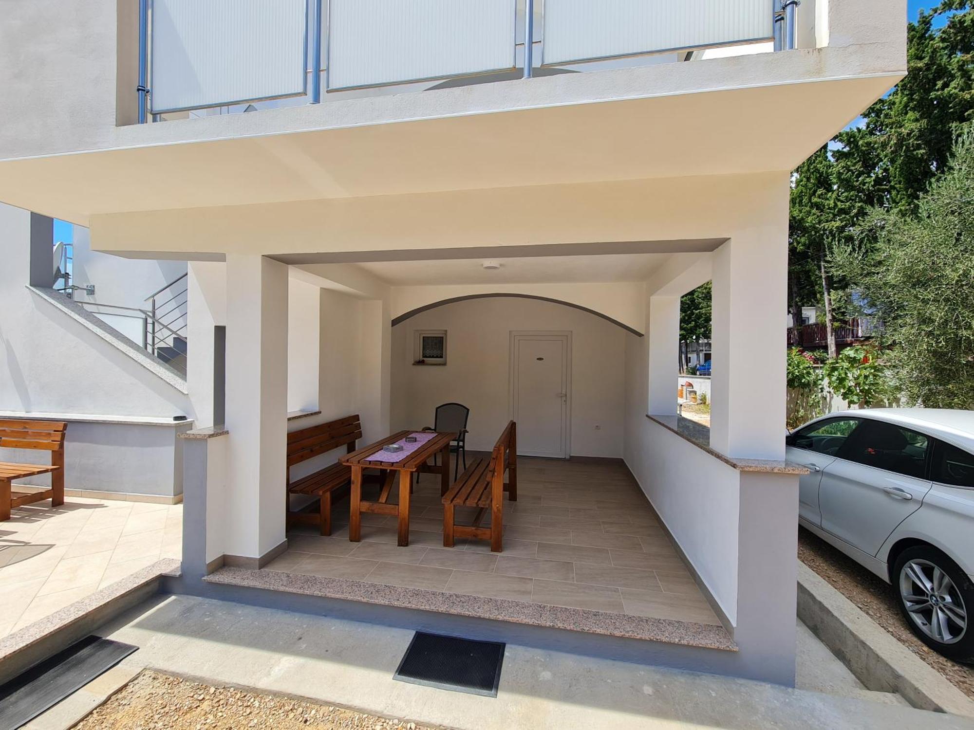 Apartmani Smiljanic Starigrad Paklenica Bilik gambar